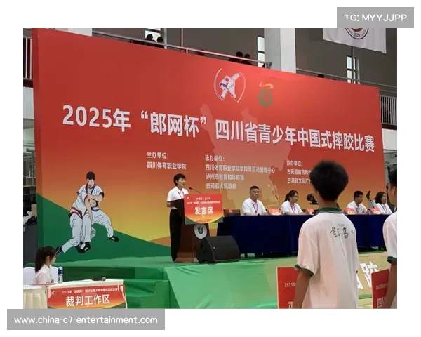 四川摔跤历史性突破 阿坝州代表队首次闯入团体总分前八 四川摔跤历史性突破 阿坝州代表队首次闯入团体总分前八